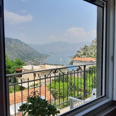 Apartment Perovic Kotor Exterior foto